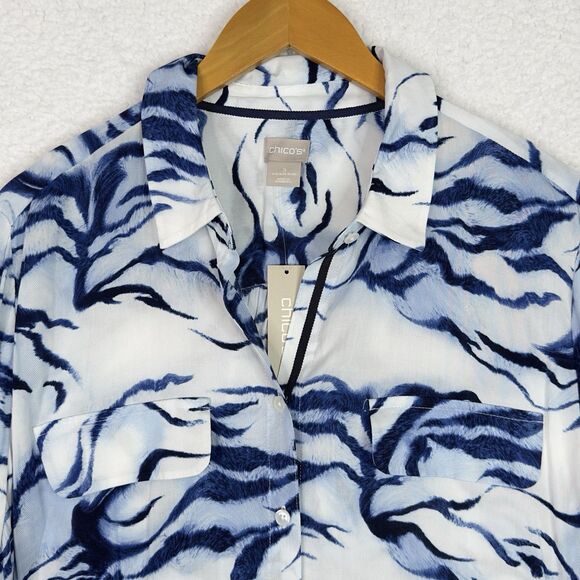 Chicos Blue Animal Print Button Down Blouse Size 3‎ (XL 16/18) Long Sleeve NWT - Picture 2 of 13